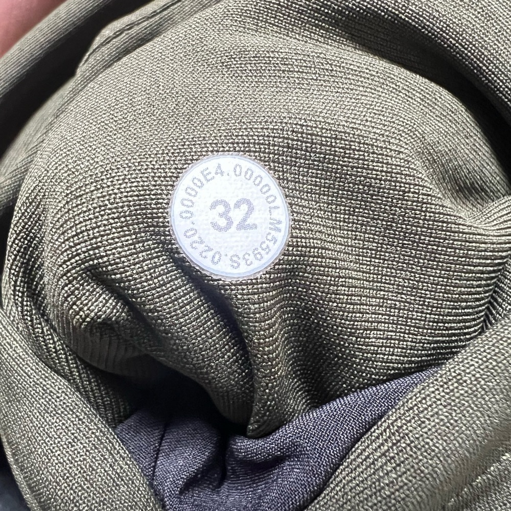 lululemon Men's ABC Pants‎ - Dark Green - Picture 4 of 4